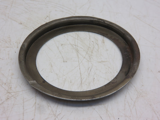 B2434R John Deere Sliding Gear Shaft Left Hand Bearing Oil Retainer For A, B, 50