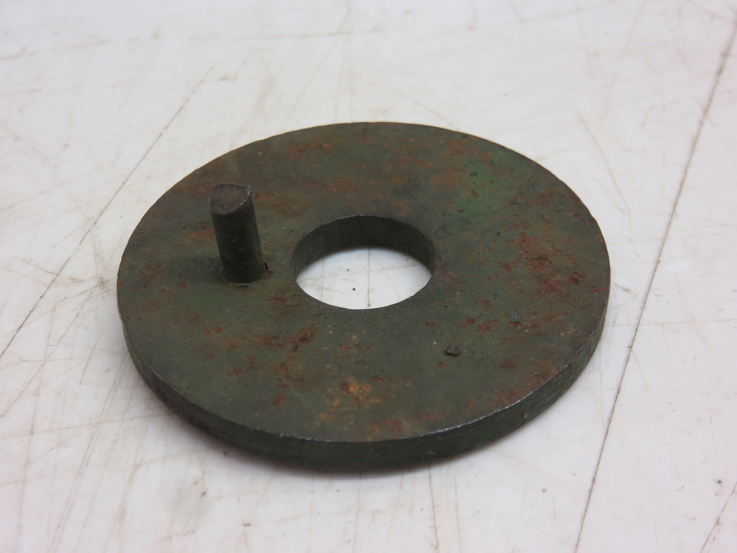 AM1973E John Deere NOS Pitman Adjusting Washer For 114W, 116W Baler