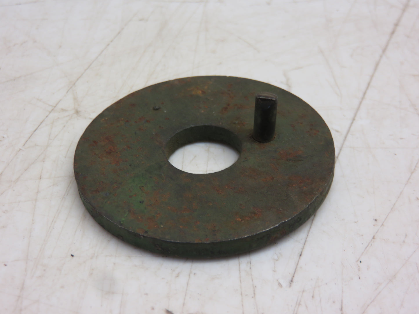 AM1973E John Deere NOS Pitman Adjusting Washer For 114W, 116W Baler