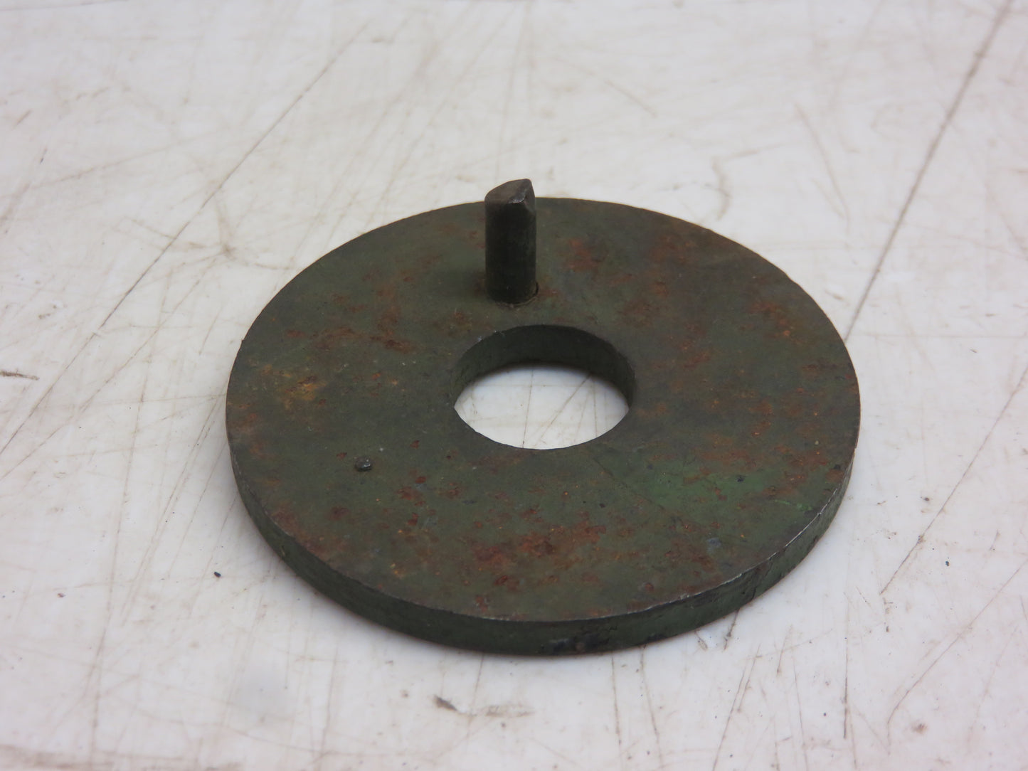 AM1973E John Deere NOS Pitman Adjusting Washer For 114W, 116W Baler