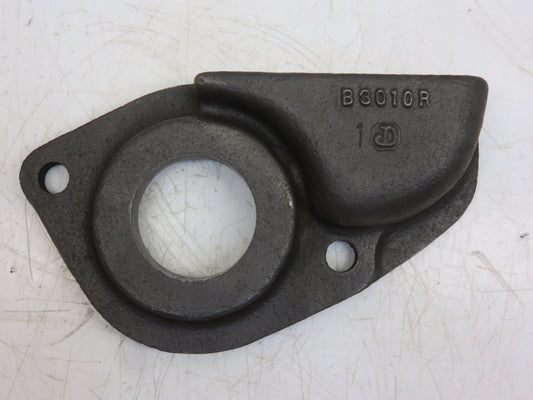 B3010R John Deere Transmission Drive Shaft Bearing Cover For 50