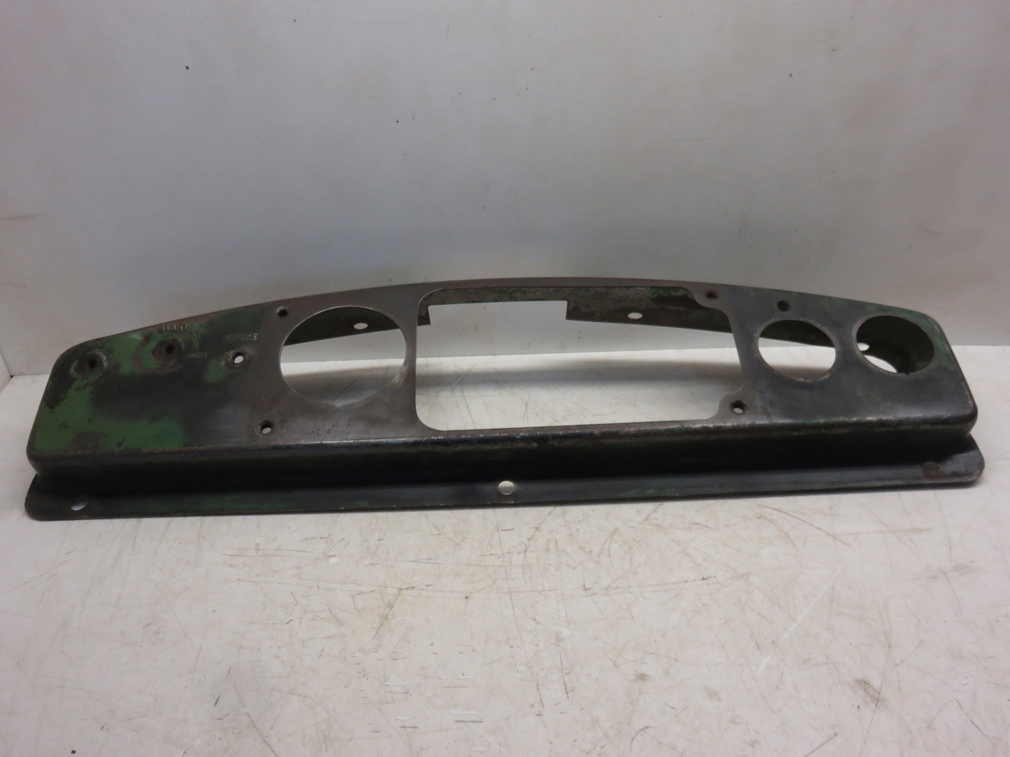 AR20412R, R1555R John Deere Instrument Panel For Pony Start 820, 830