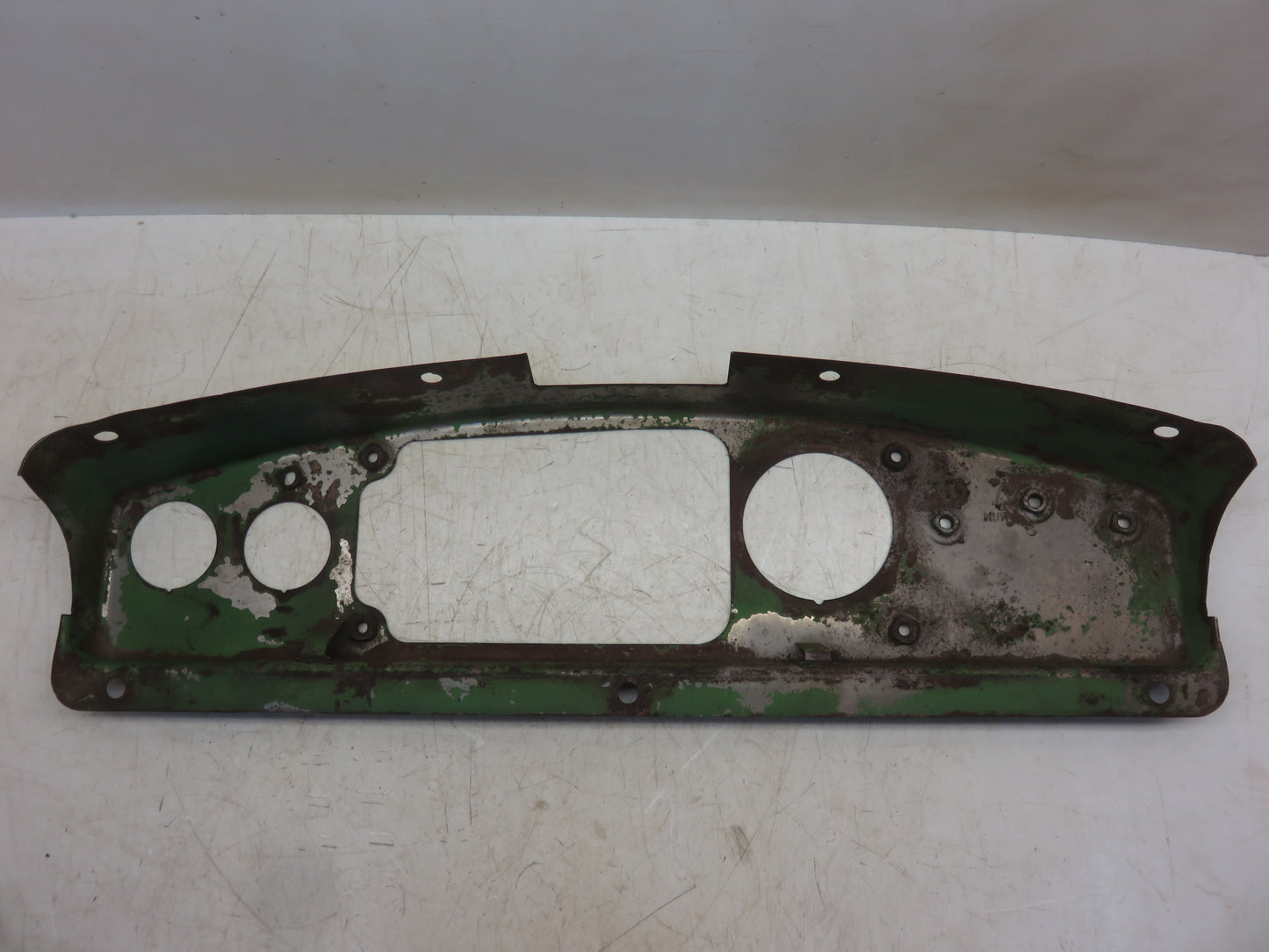 AR20412R, R1555R John Deere Instrument Panel For Pony Start 820, 830
