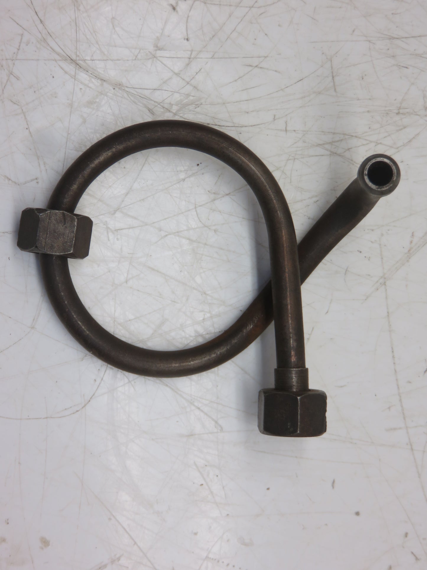 AA5718R John Deere Right Hand Main Bearing Oil Line For 60, 620, 630