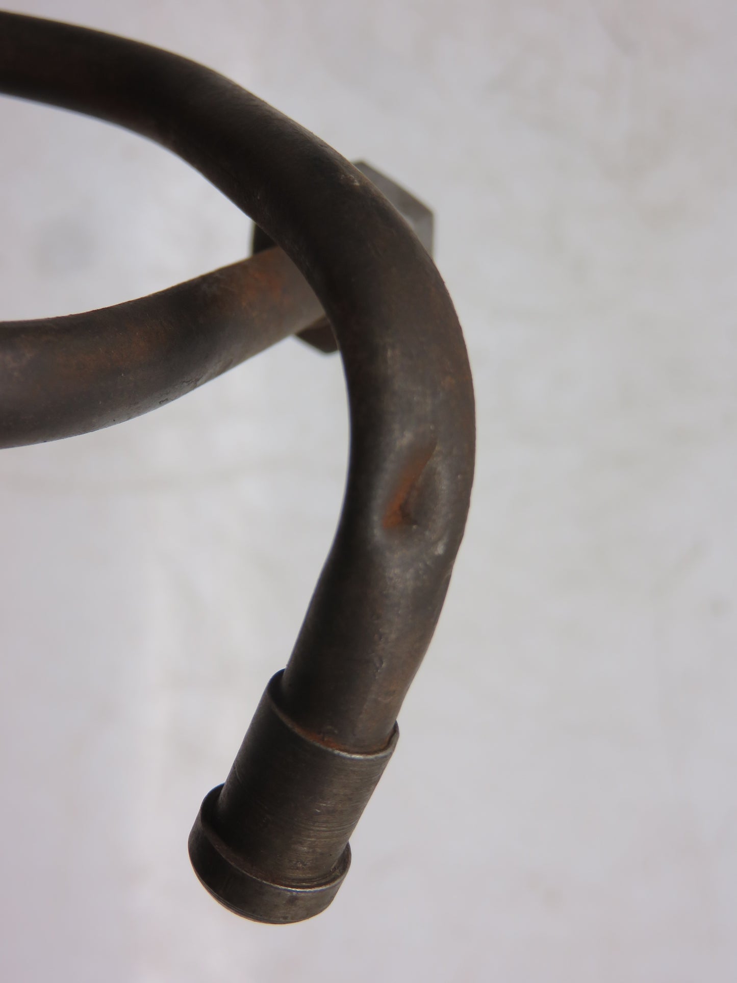 AA5718R John Deere Right Hand Main Bearing Oil Line For 60, 620, 630
