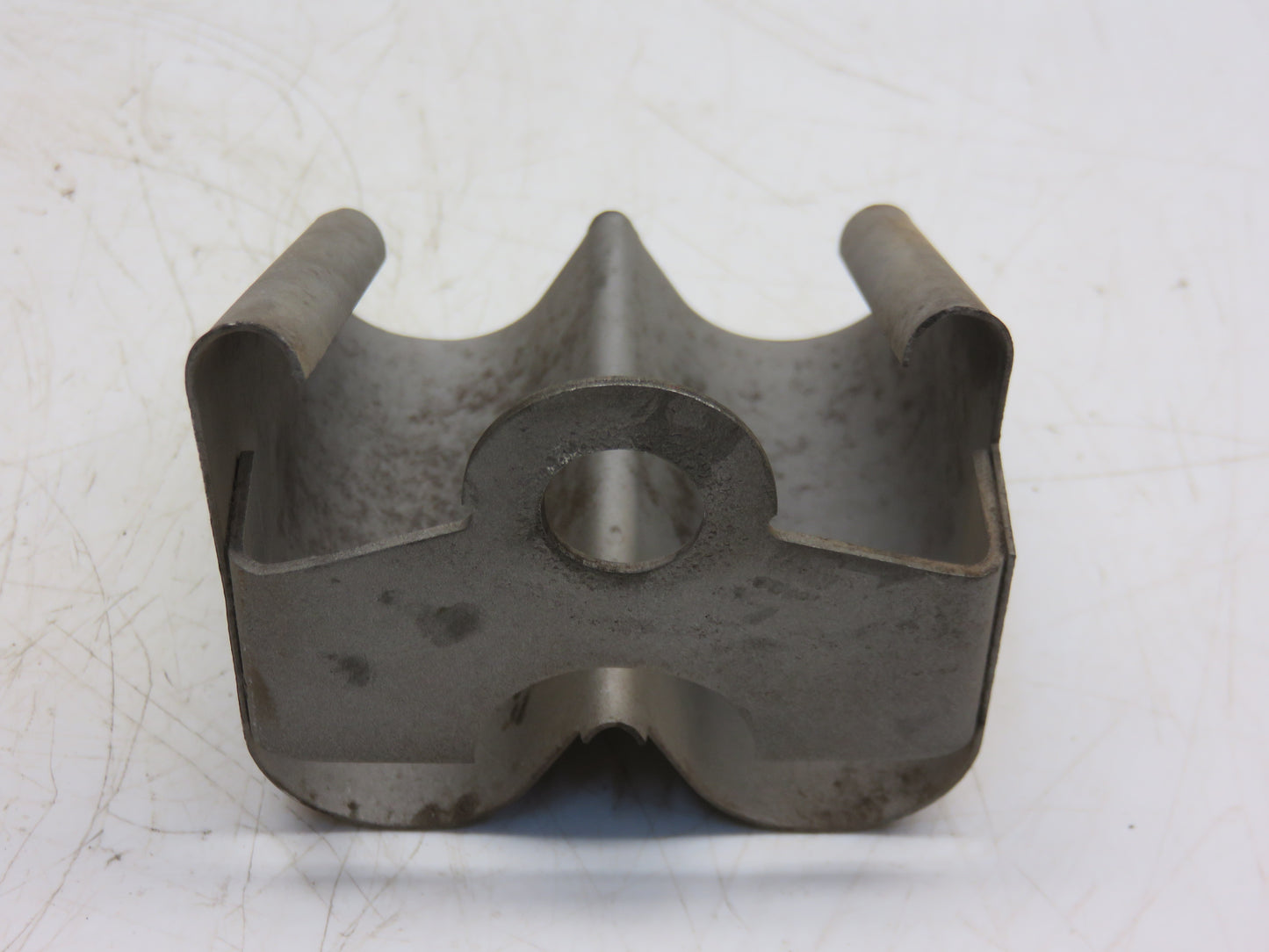 AA5328R John Deere Transmission Oil Baffle For 60, 620, 630