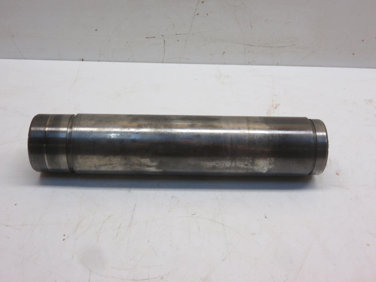 R27026 John Deere Clutch Operating Sleeve Tube For 3010