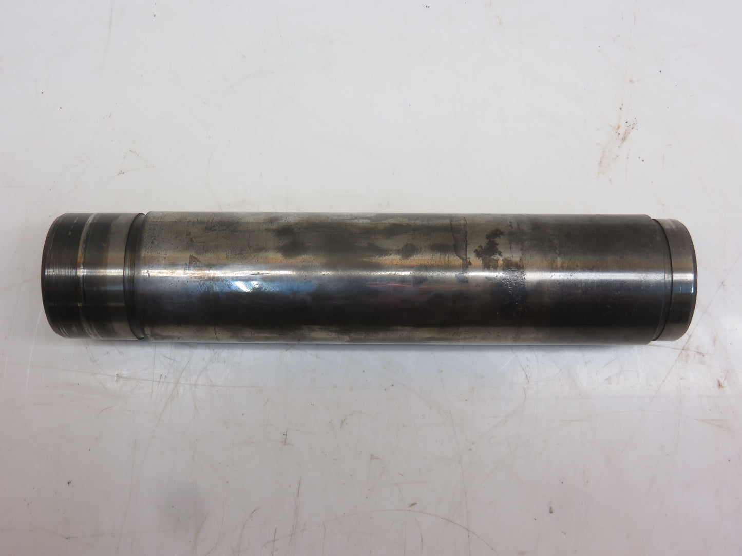 R27026 John Deere Clutch Operating Sleeve Tube For 3010