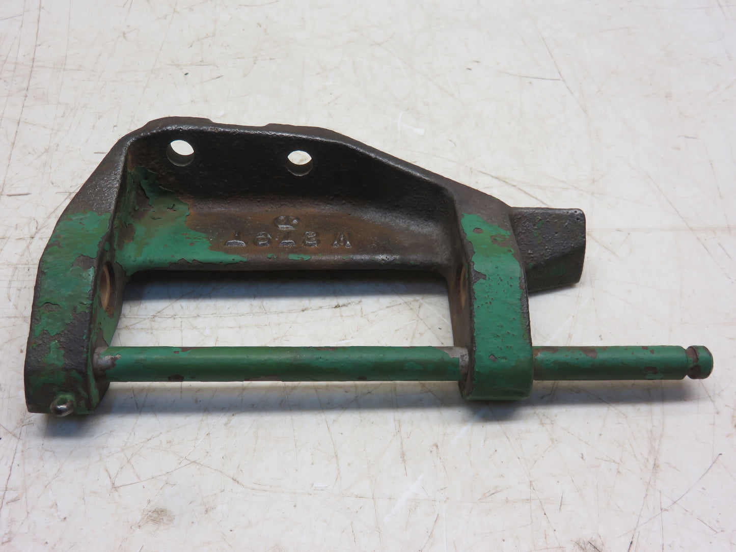 M279T, AM492T John Deere Throttle Control Bracket For M, MI, MT