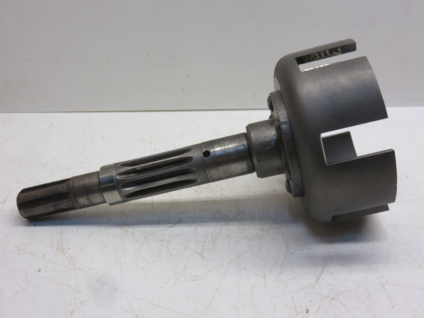 AB4709R, B3257R John Deere PTO Clutch Drum And Shaft For 50