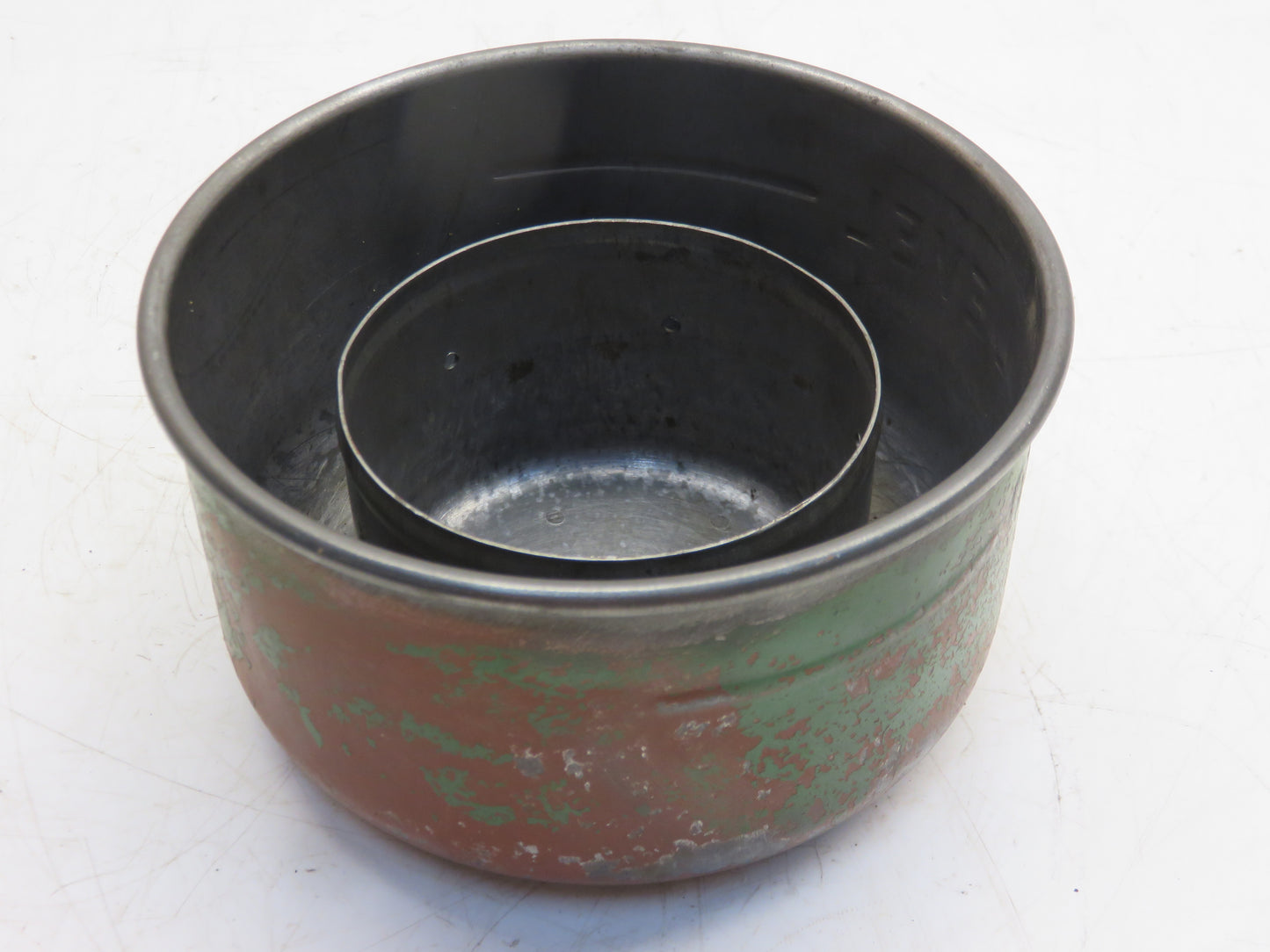 AB3477R John Deere Air Cleaner Oil Cup For 50, 520, 530