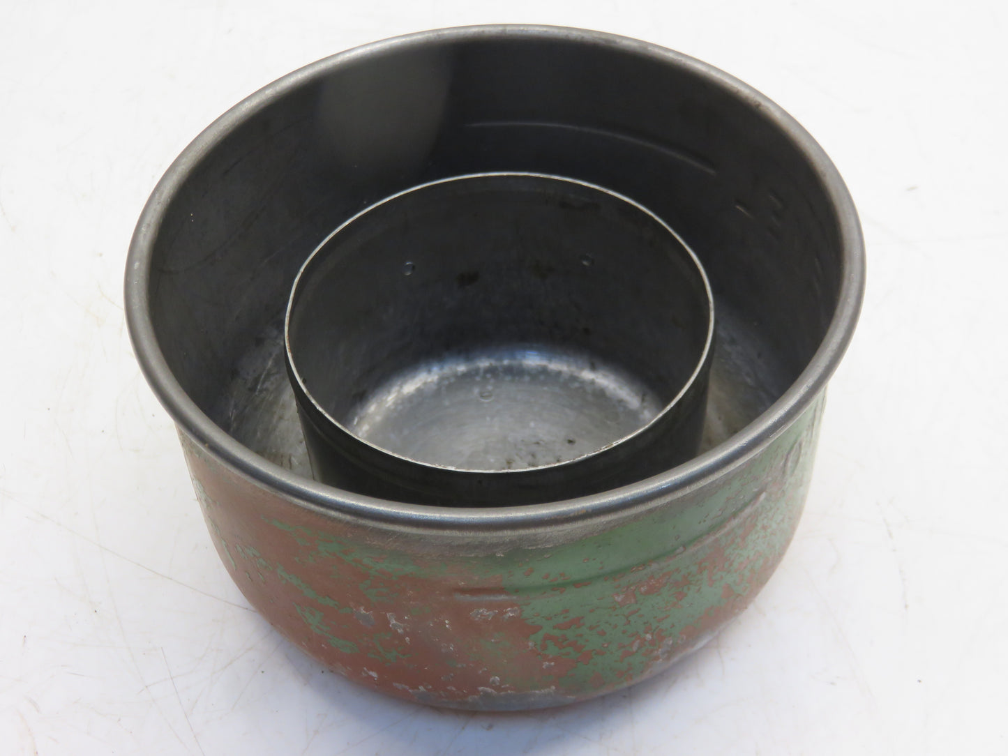 AB3477R John Deere Air Cleaner Oil Cup For 50, 520, 530