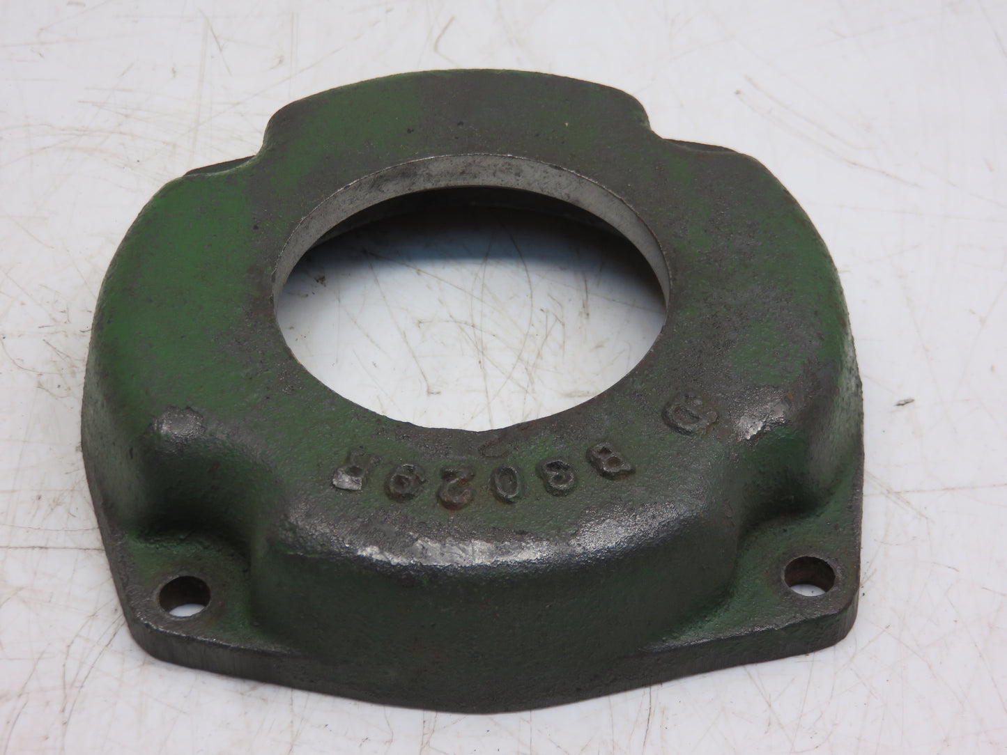 B3029R John Deere Crankshaft Oil Slinger Cover For 50, 520, 530