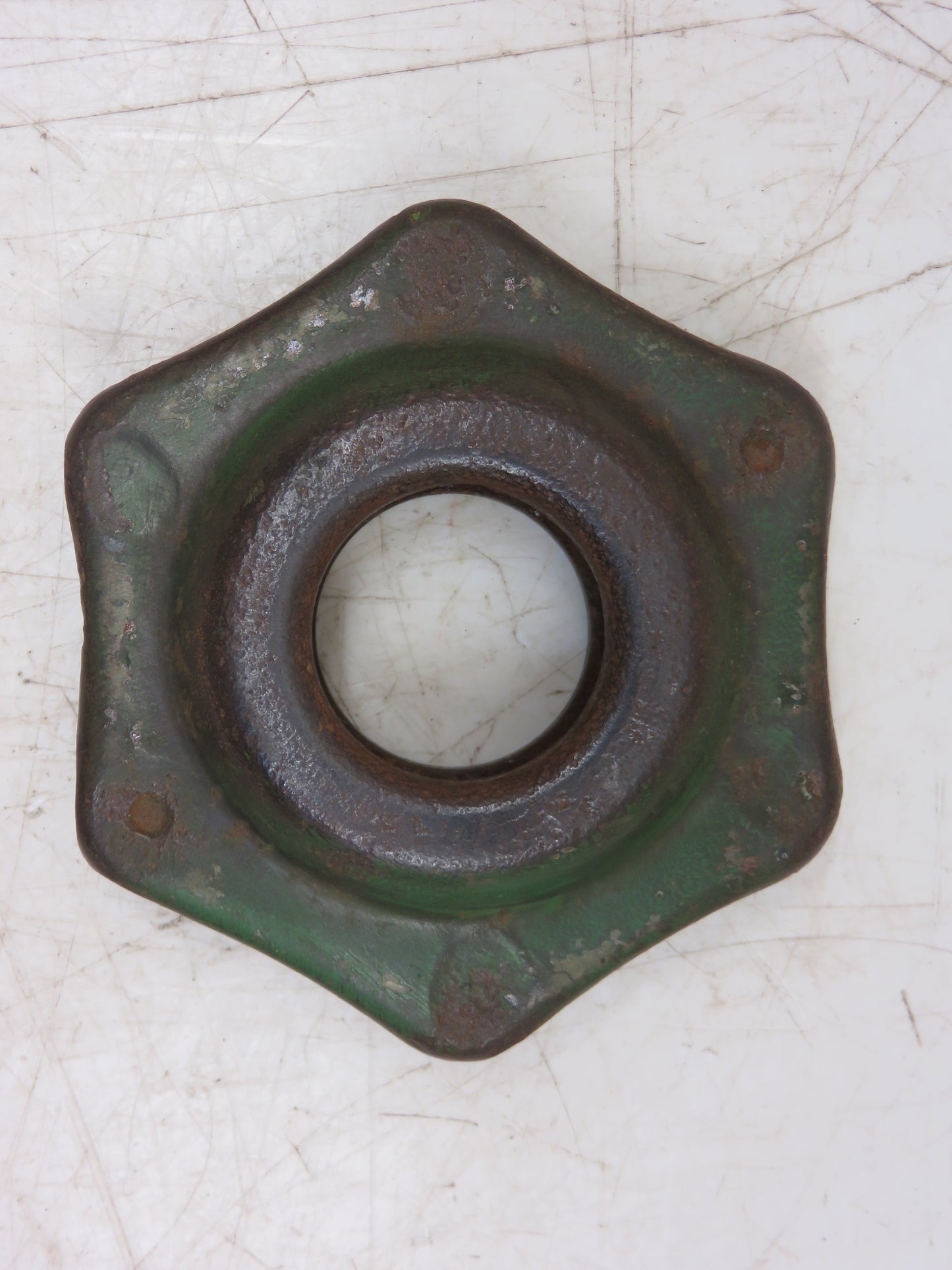 AM439T, AM801T John Deere Steering Shaft Lock Knob For M, MI, MT