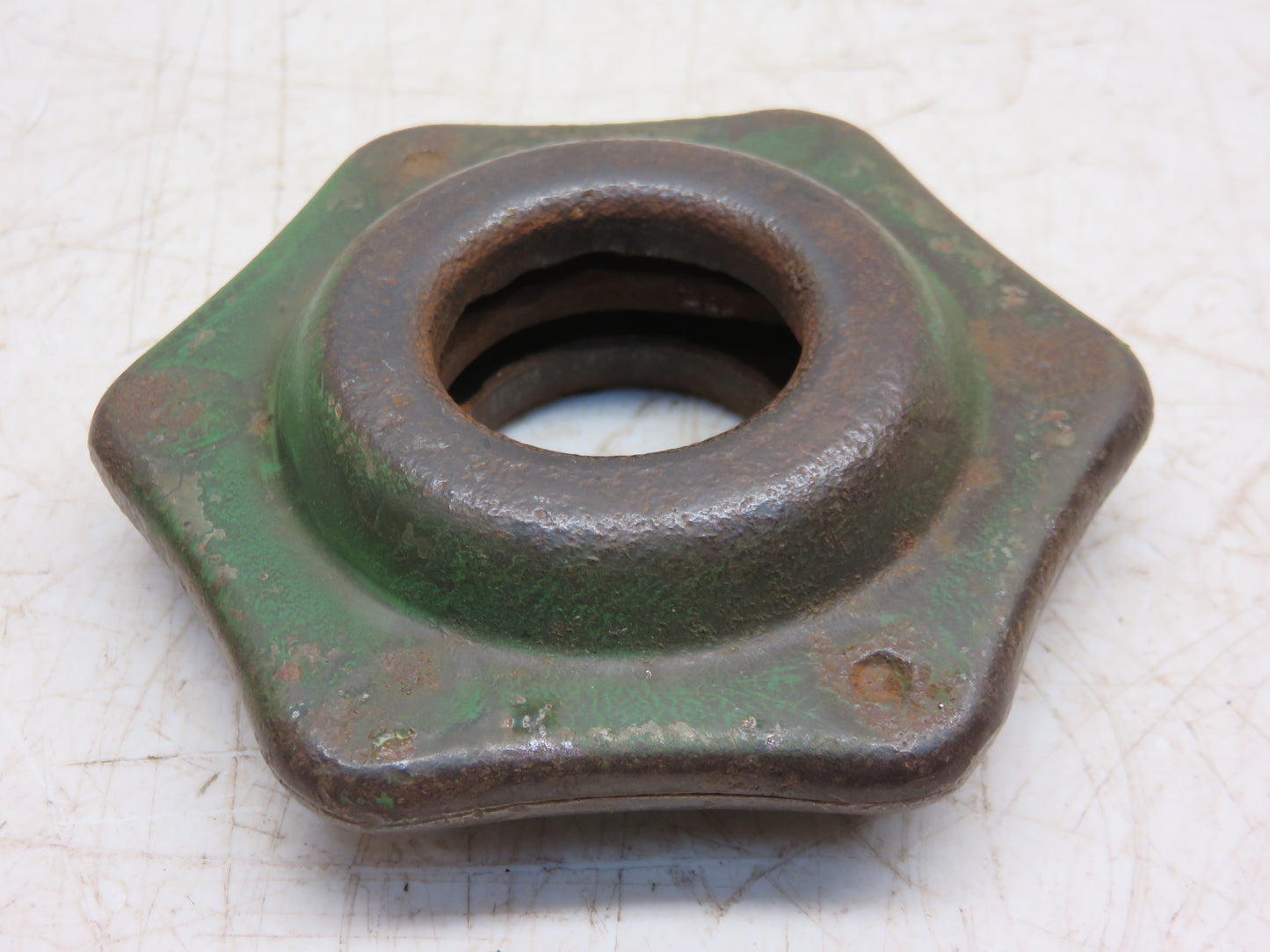AM439T, AM801T John Deere Steering Shaft Lock Knob For M, MI, MT