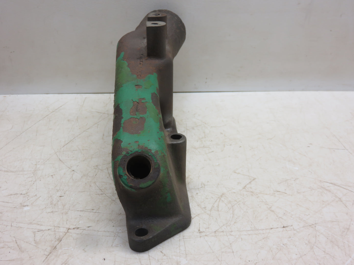 M261T John Deere Upper Water Manifold For M, MI, MT