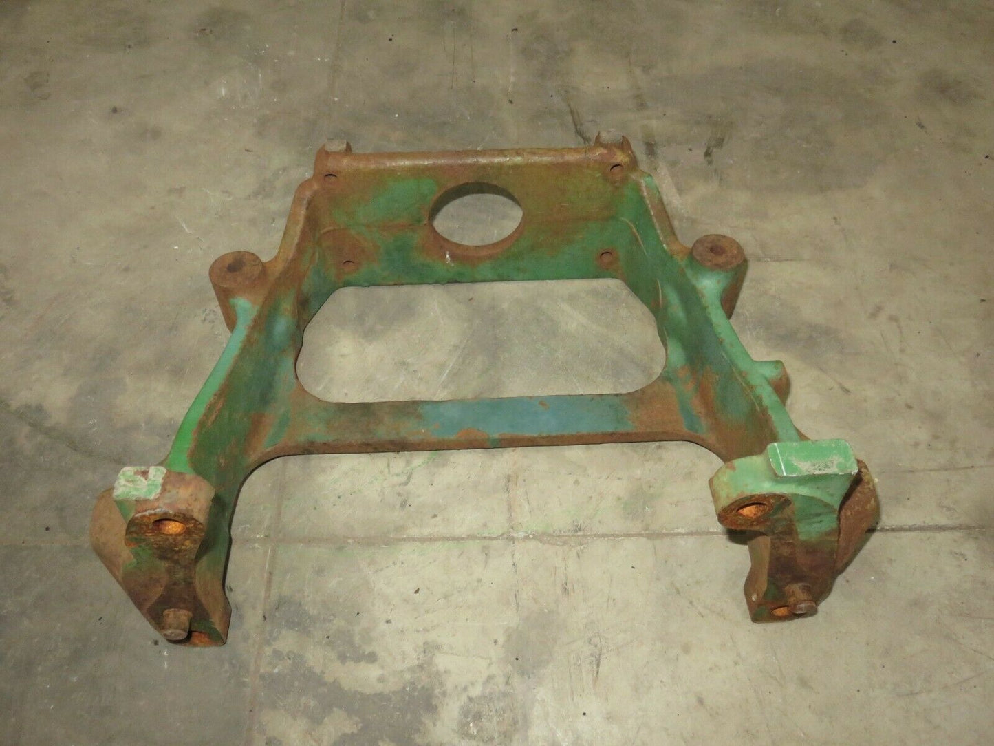 R38084 John Deere Front Hydraulic Pump Support For 2510, 2520