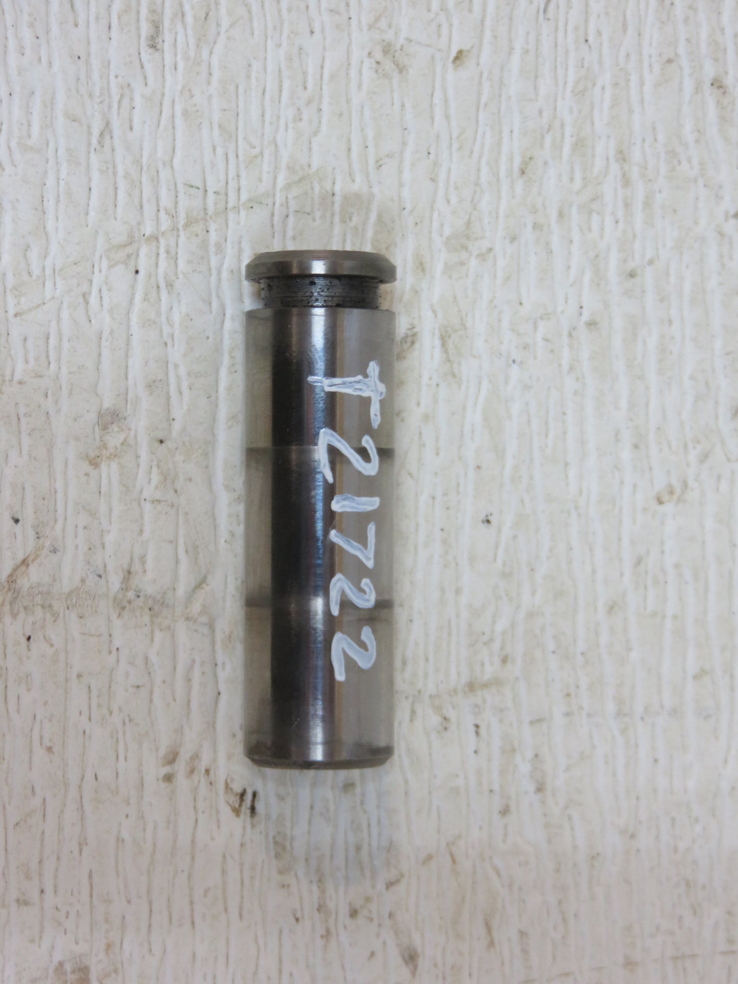 T21722 John Deere Steering Shaft Pin For 1020, 1120, 1520, 1030, 1130, 1530, 1630, 1640