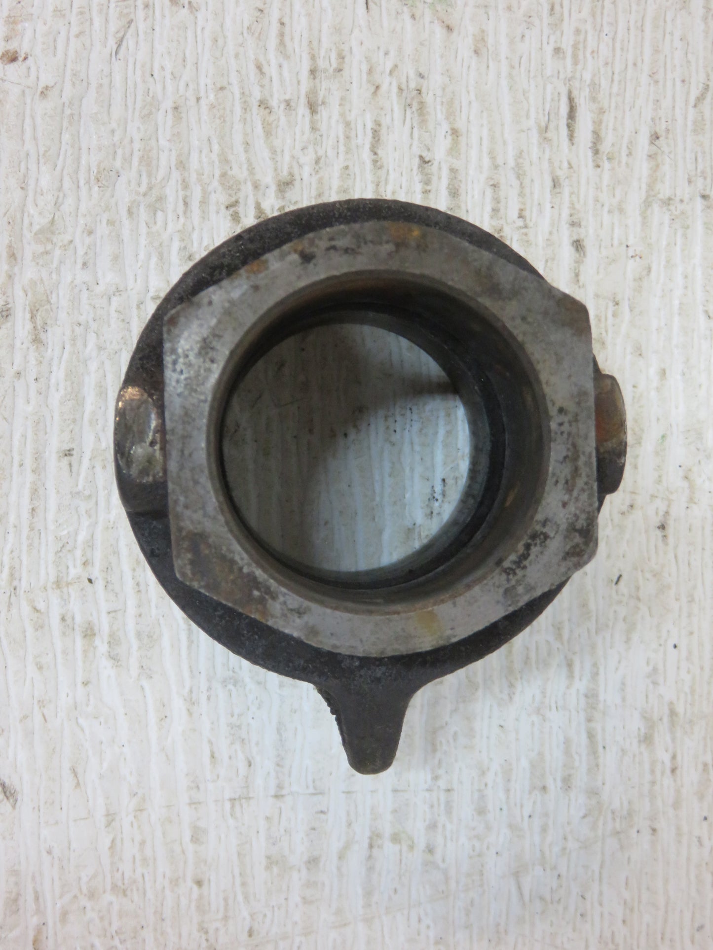 M57T, AM645T John Deere Clutch Throw Out Bearing Carrier For M, 40, 320, 420, 330