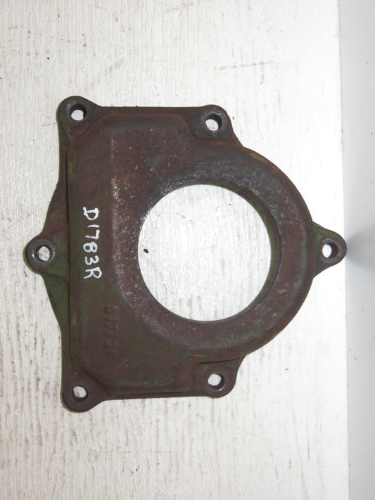 D1783R John Deere Left Hand Main Bearing Cover For D