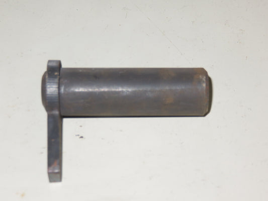 AA5365R, A2510R John Deere Drawbar Pivot Pin With Handle For A, B, M, MT, 40, 50, 60, 320, 420