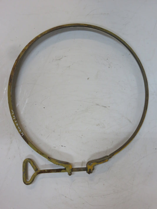 AR1366R John Deere Air Cleaner Oil Bowl Clamp For 80, 820, 830, 840