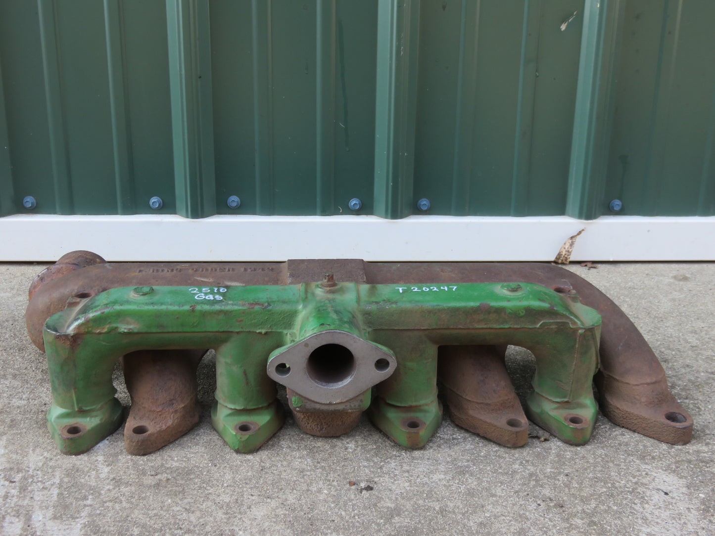 T20190 T20247 John Deere Gas Manifold For 2020, 2030, 2510, 2520 – Vintage ...