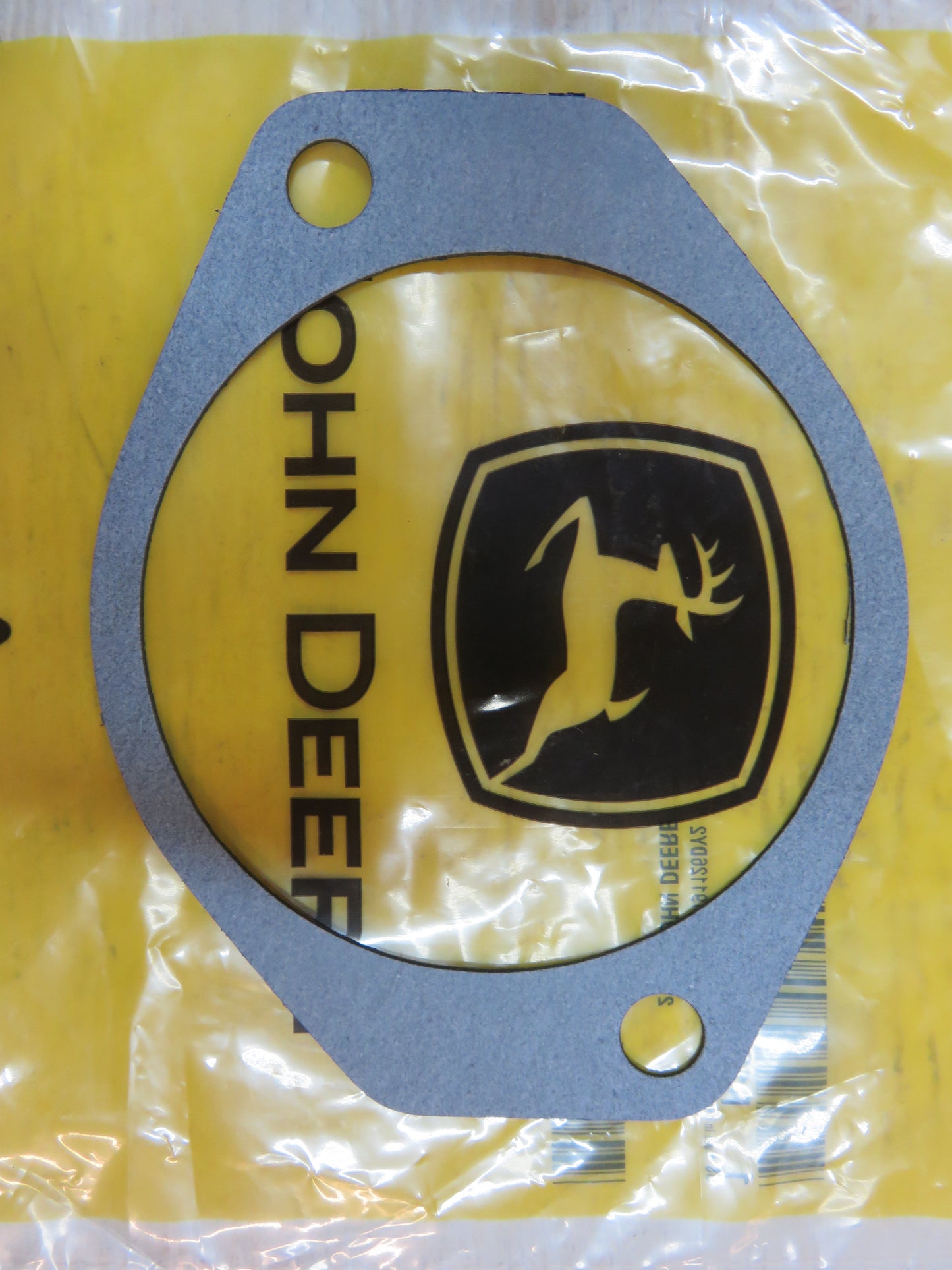 R123676 John Deere Auxiliary Drive Gasket For 5105, 6140, 6145, 6150, 6155, 6170