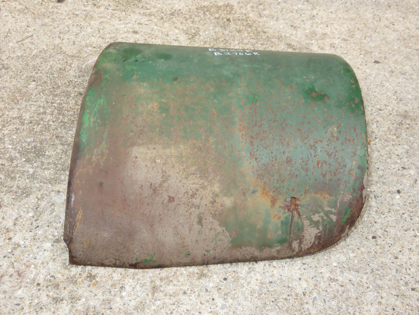 B3124R, B2706R John Deere Clutch Pulley Shield For B, 50, 520, 530