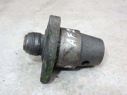 AF2114R, F2072R John Deere Tachometer Drive Quill With Bushing For 70, 720, 730