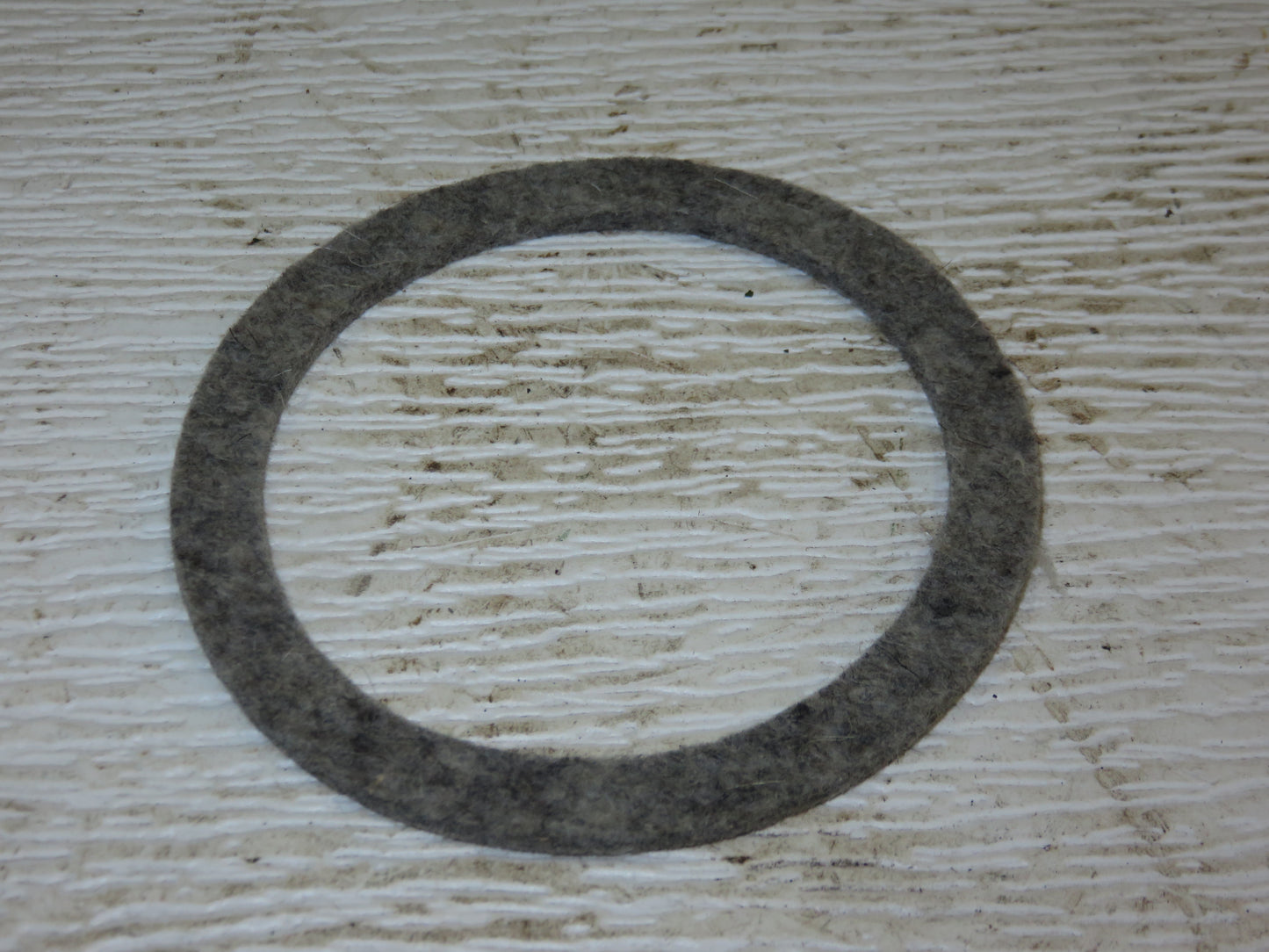 D1951R John Deere Inner Crankcase Breather Filter Core Gasket For A, D, G, GP